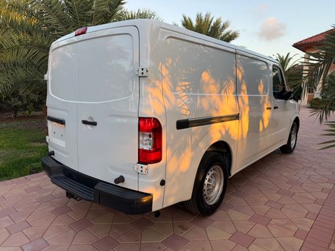 Used 2019 Nissan NV 1500 RWD image 4