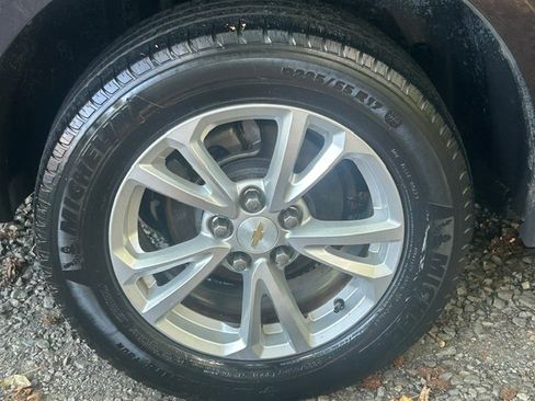 Used 2016 Chevrolet Equinox FWD LT image 24