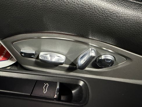 Used 2013 Porsche 911 Carrera image 32