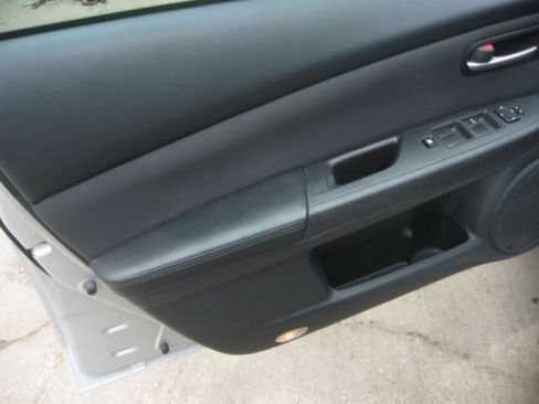 Used 2011 MAZDA MAZDA6 i Sport FWD image 8