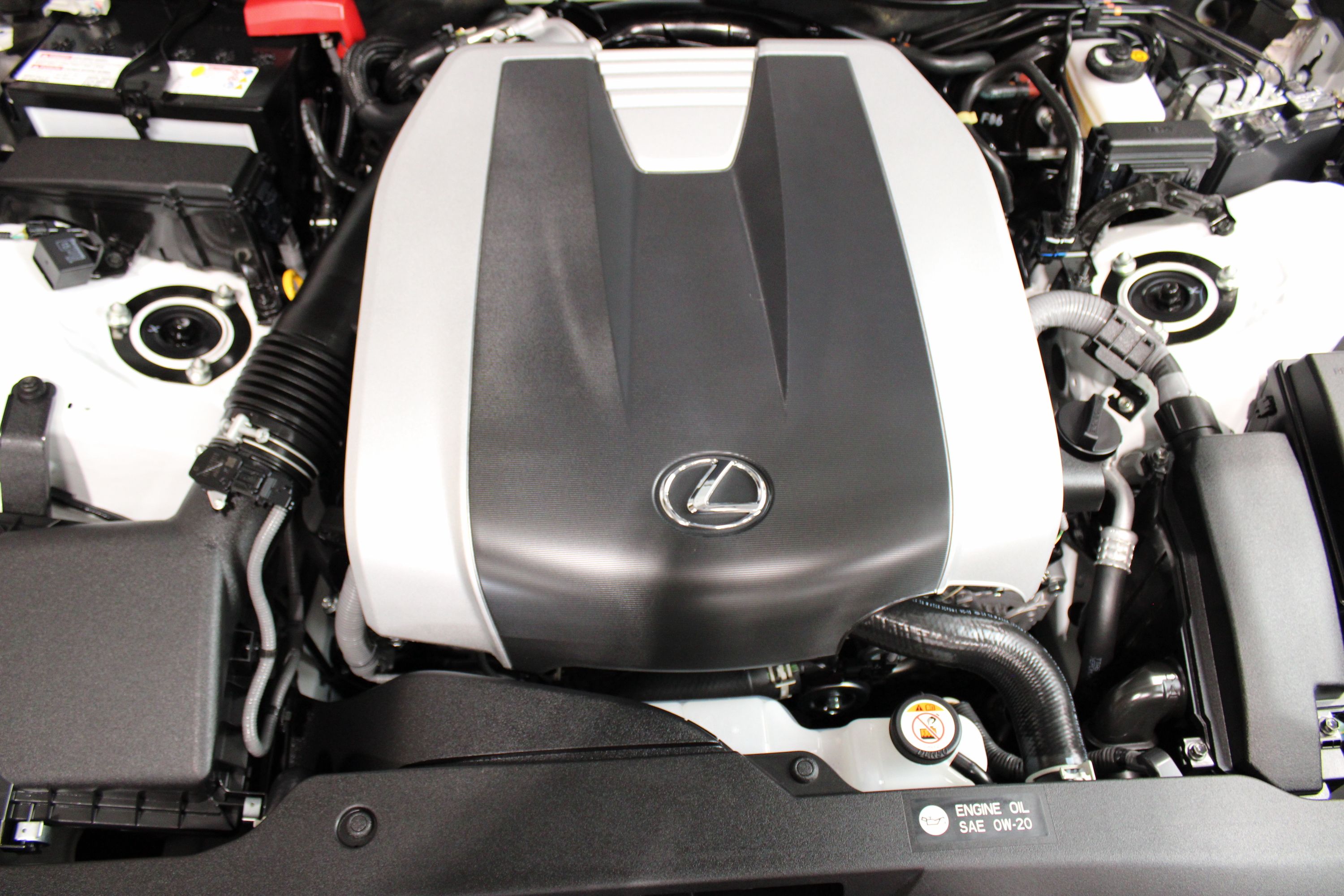 Used 2025 Lexus IS 350 F Sport RWD image 12