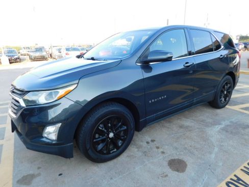Used 2018 Chevrolet Equinox LT image 4