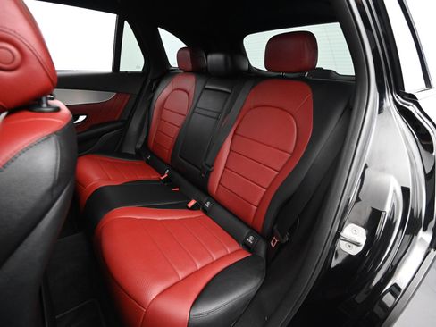 Used 2020 Mercedes-Benz GLC 300 image 41