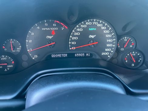 Used 2003 Chevrolet Corvette image 28