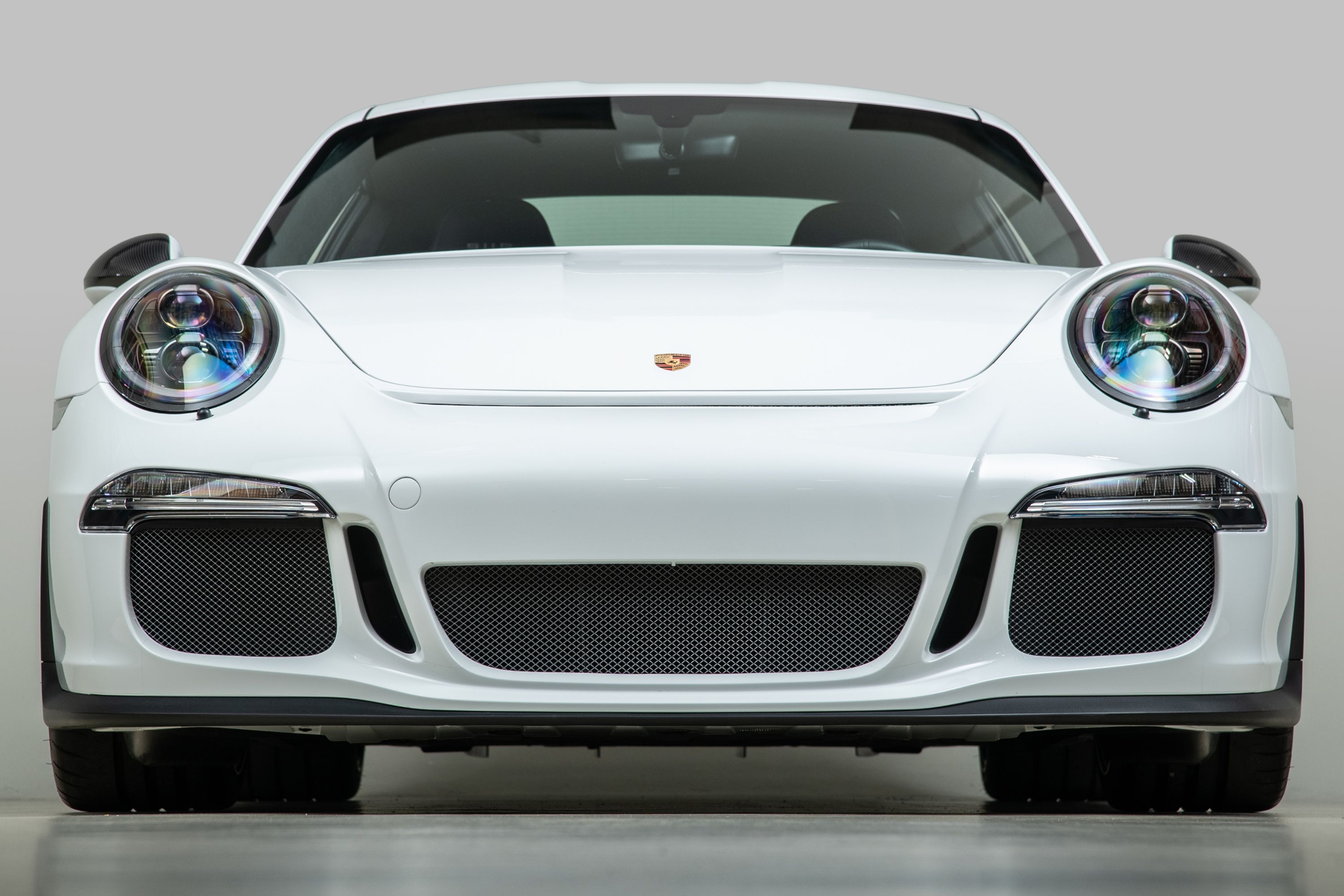 Used 2016 Porsche 911 R RWD image 14