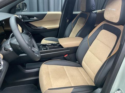 New 2026 Chevrolet Equinox ACTIV image 10