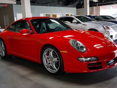 Used 2006 Porsche 911 Carrera S Coupe RWD image 40