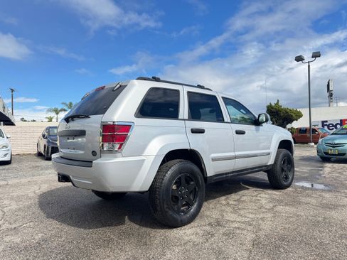 Used 2005 Jeep Grand Cherokee Laredo image 8