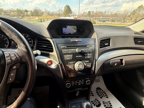 Used 2016 Acura ILX image 10