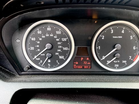 Used 2006 BMW 650i Convertible RWD image 30
