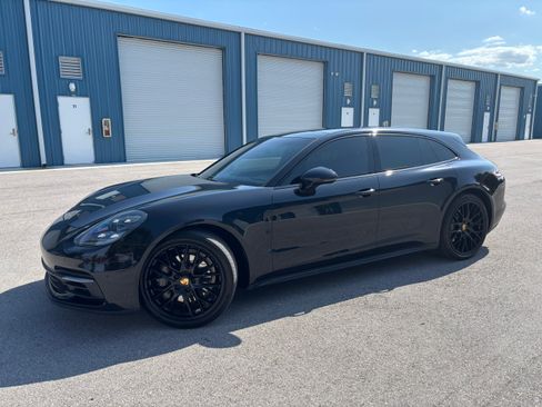 Used 2018 Porsche Panamera 4S Sport Turismo AWD/4WD image 9