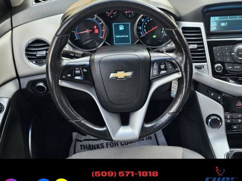 Used 2011 Chevrolet Cruze Eco image 15