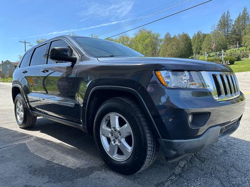Used 2012 Jeep Grand Cherokee Laredo image 5