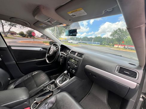 Used 2014 Volkswagen Jetta SE Sedan FWD image 19