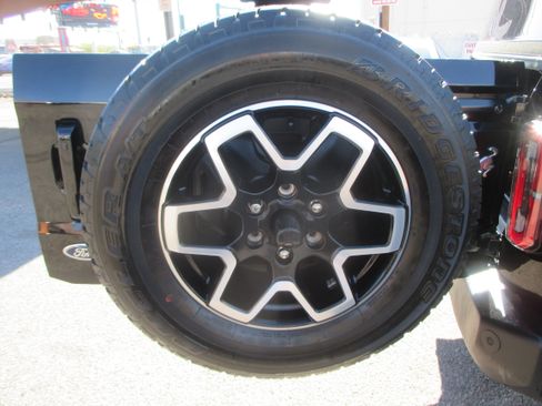 Used 2022 Ford Bronco Outer Banks AWD/4WD image 14