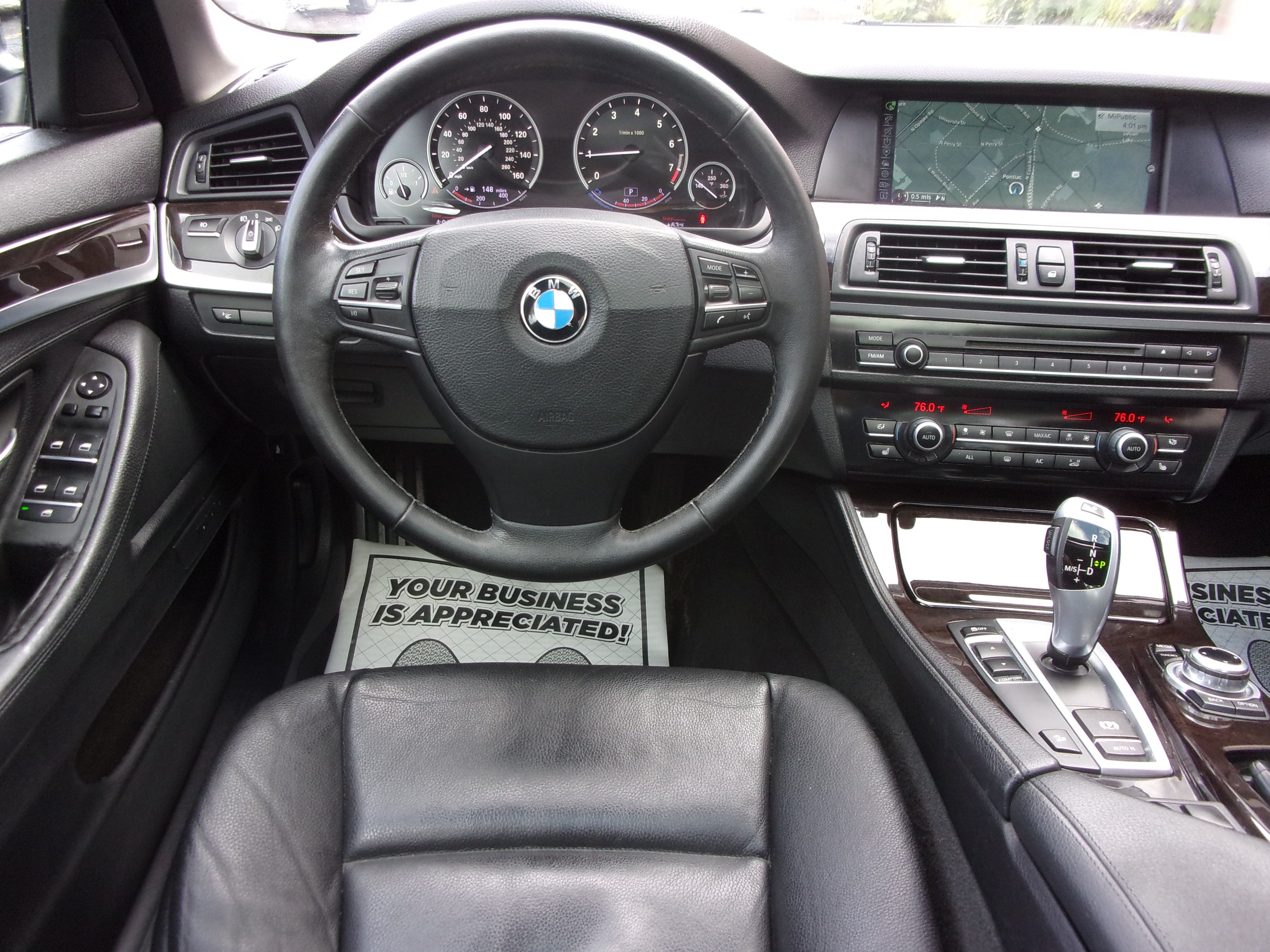 Used 2013 BMW 528i xDrive Sedan AWD/4WD image 7