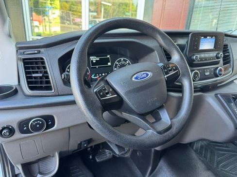 Used 2023 Ford Transit 350 156 DRW RWD image 9