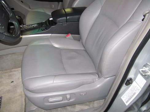 Used 2003 Toyota 4Runner Limited image 16