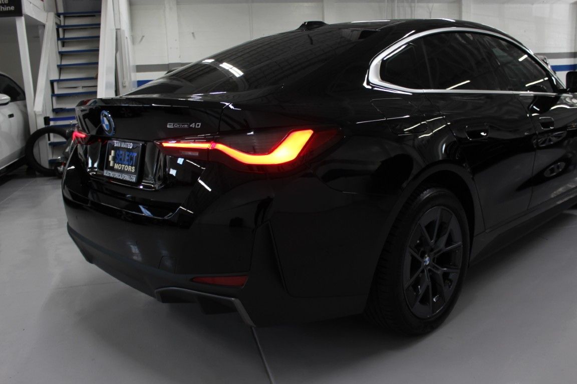 Used 2025 BMW i4 eDrive40 RWD image 6