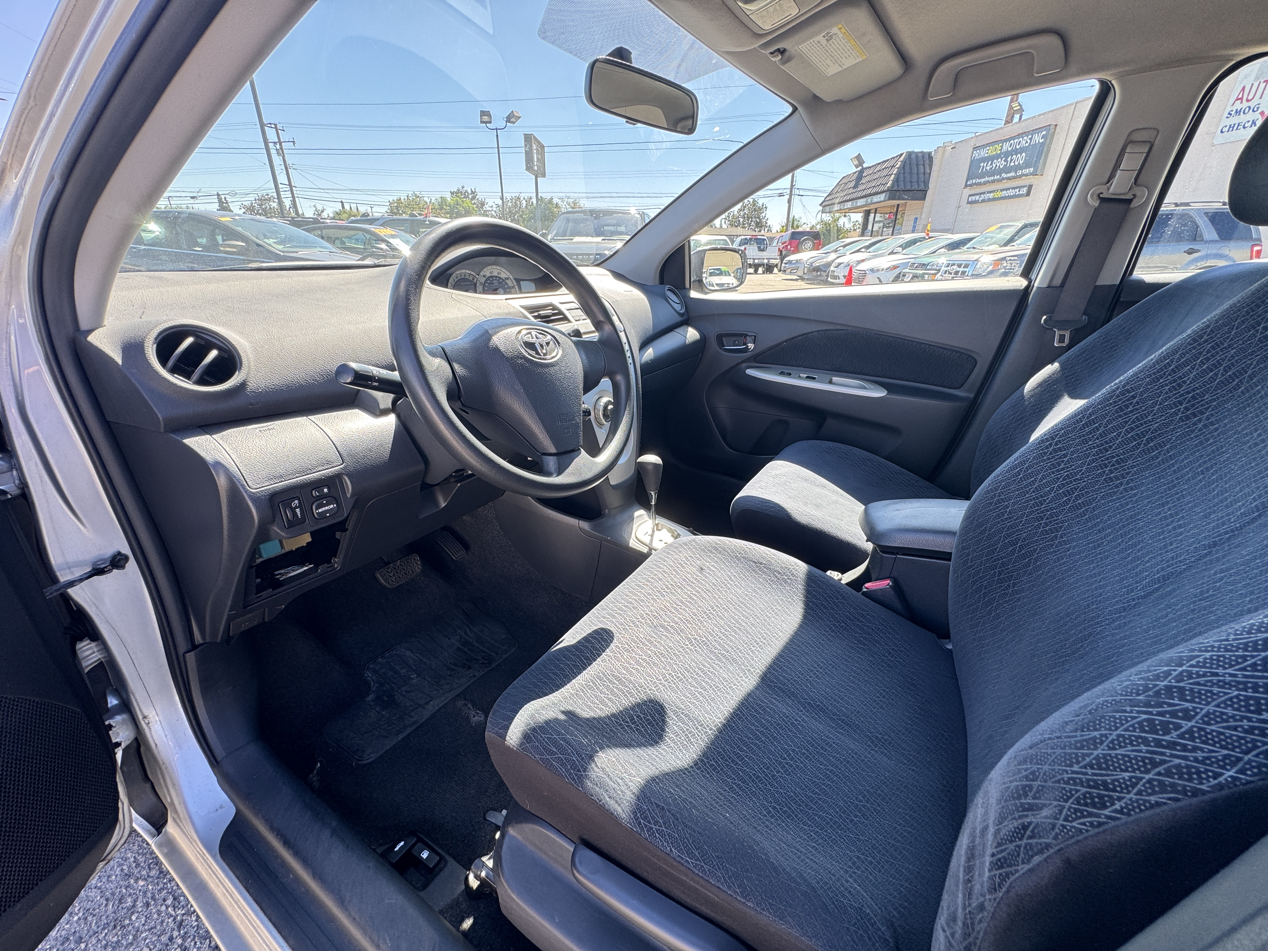 Used 2008 Toyota Yaris Sedan FWD image 16