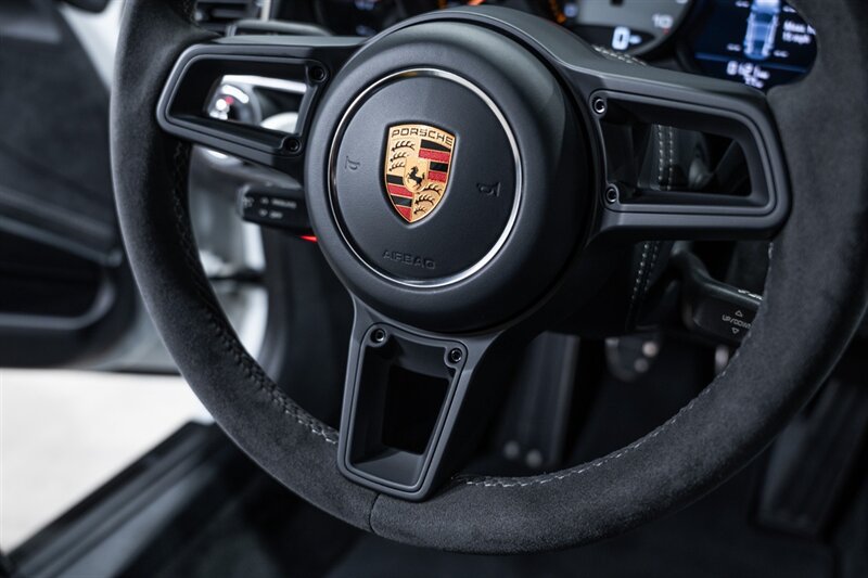 Used 2018 Porsche 911 GT3 RWD image 47