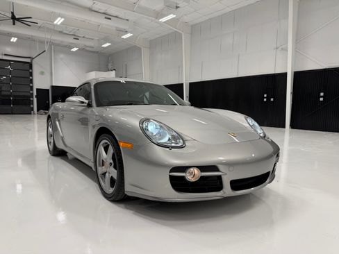 Used 2006 Porsche Cayman S image 1