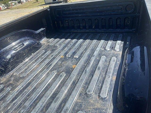 Used 2015 RAM 1500 2WD Crew Cab Sport image 19