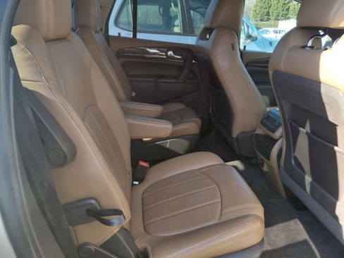 Used 2015 Buick Enclave Leather image 10