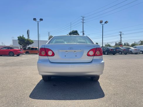 Used 2005 Toyota Corolla CE FWD image 7