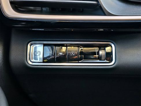 New 2025 Buick Envision Sport Touring image 17