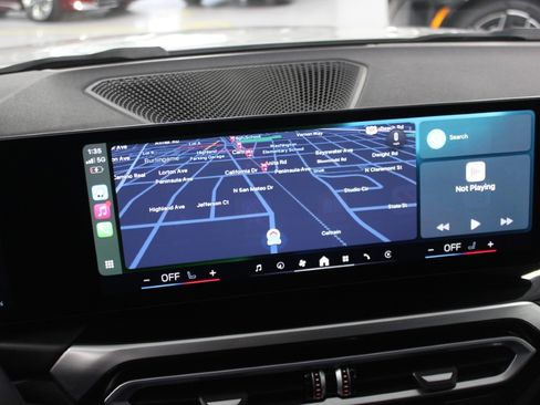 Used 2024 BMW i4 eDrive40 image 21