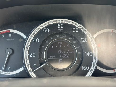 Used 2013 Honda Accord LX Sedan image 9