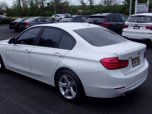 Used 2013 BMW 328i xDrive Sedan AWD/4WD image 12