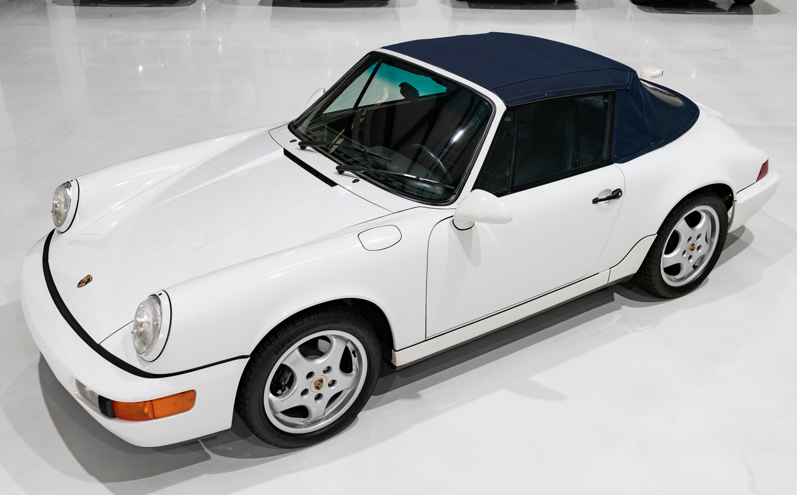 Used 1993 Porsche 911 Carrera Cabriolet RWD image 22