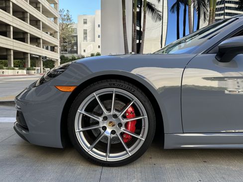 Used 2024 Porsche 718 Cayman GTS image 16