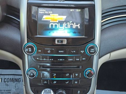 Used 2014 Chevrolet Malibu LT image 14
