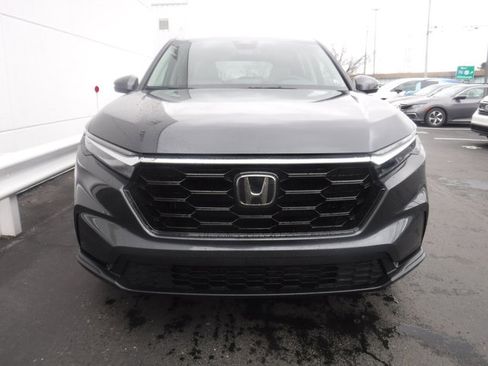 Used 2023 Honda CR-V EX image 5