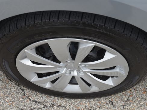 Used 2018 Subaru Impreza 2.0i image 23