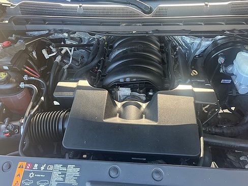 Used 2018 Chevrolet Silverado 1500 LT image 26