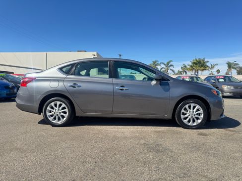 Used 2019 Nissan Sentra SV FWD image 9