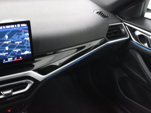 Used 2024 BMW i4 eDrive40 image 30