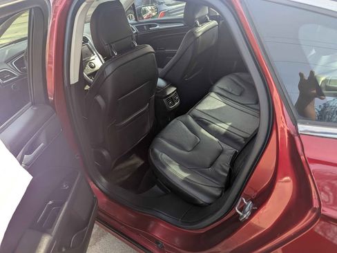 Used 2013 Ford Fusion Titanium image 9