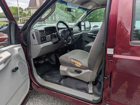 Used 2004 Ford F250 4x4 Crew Cab Super Duty image 6