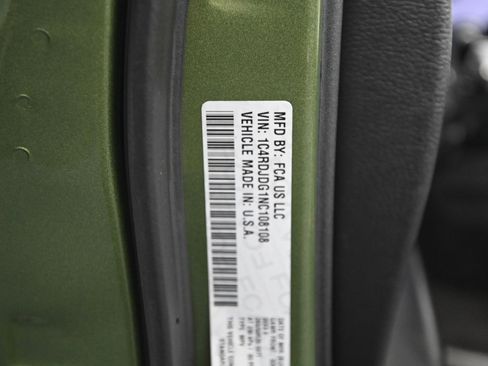 Used 2022 Dodge Durango GT image 25