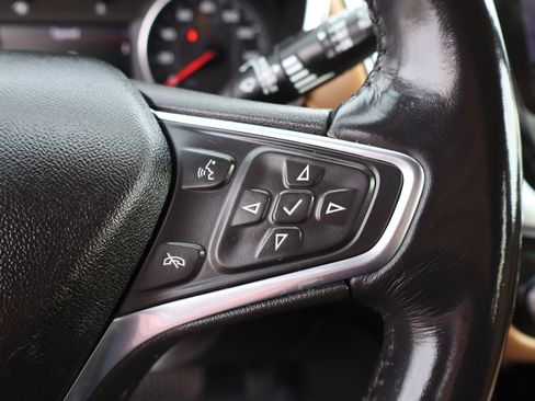 Used 2019 Chevrolet Equinox Premier image 23