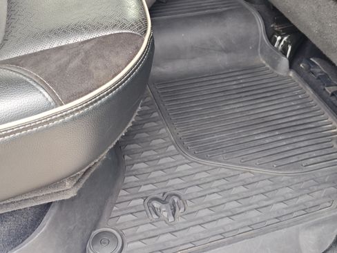 Used 2022 RAM 2500 Laramie image 34