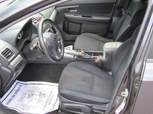 Used 2014 Subaru Impreza 2.0i Premium Sedan AWD/4WD image 14