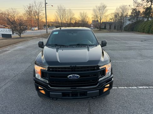 Used 2020 Ford F150 XLT image 9