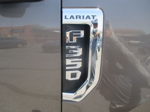 Used 2018 Ford F350 4x4 Crew Cab Super Duty image 19