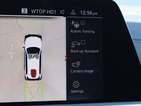 Used 2020 BMW X7 xDrive40i w/ M-Sport Package image 41